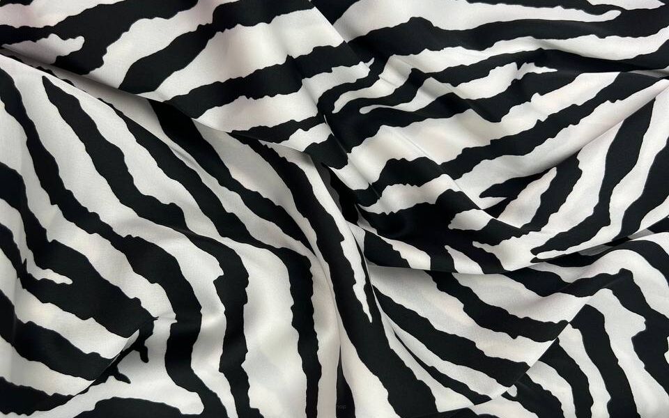 Tkanina Satyna Armani zebra wzór 1